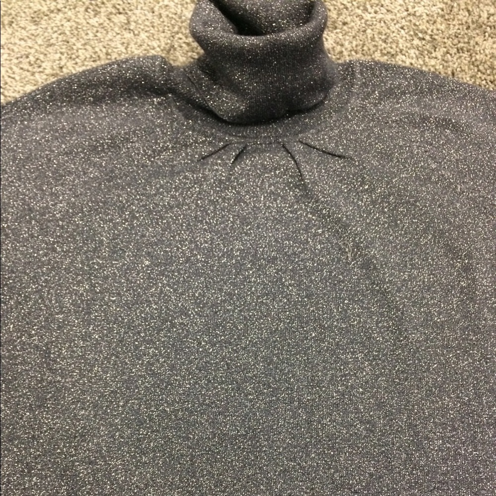 EXPRESS Sweater - Picture 2 of 2